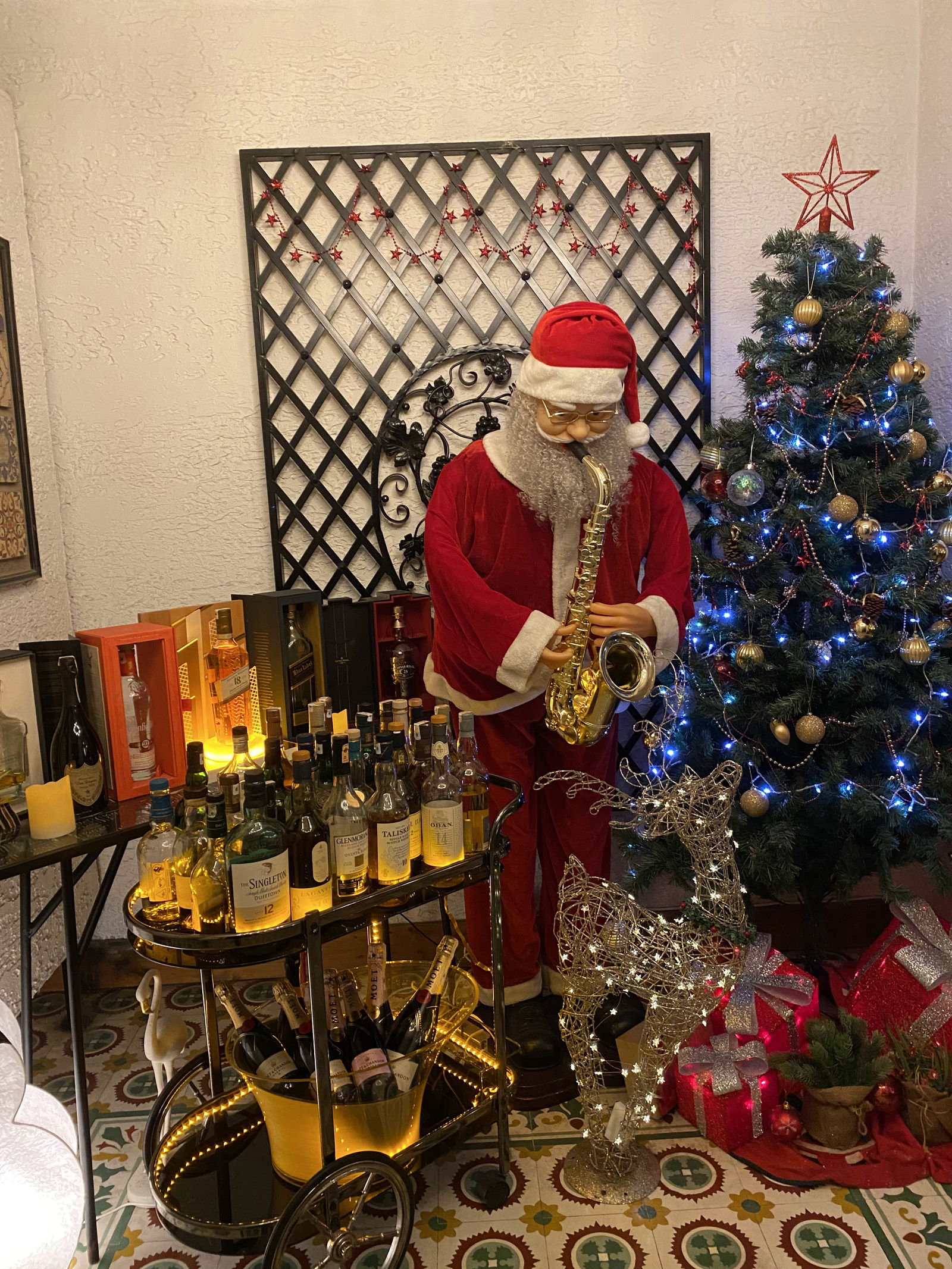 Maki Restoran Uğur Mumcu