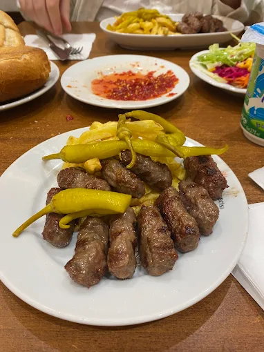 Ekspres Inegol Koftecisi