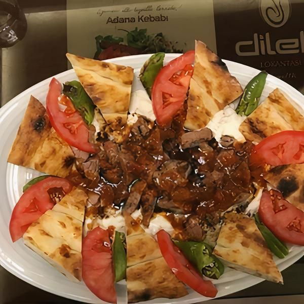 Alinazik Kebap (Kuzu Şişten)