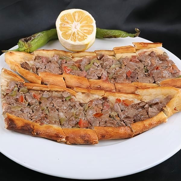 Kuşbaşılı Pide