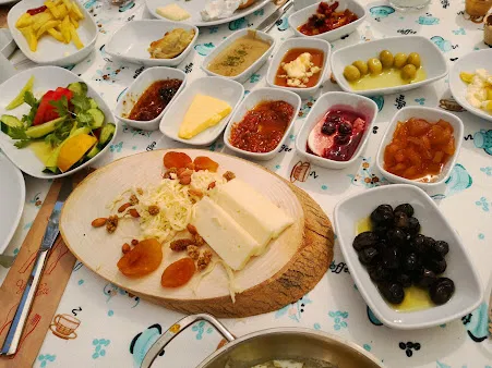 Reyhan kahvaltı ve ızgara salonu resimleri