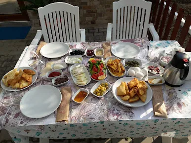 Reyhan kahvaltı ve ızgara salonu resimleri