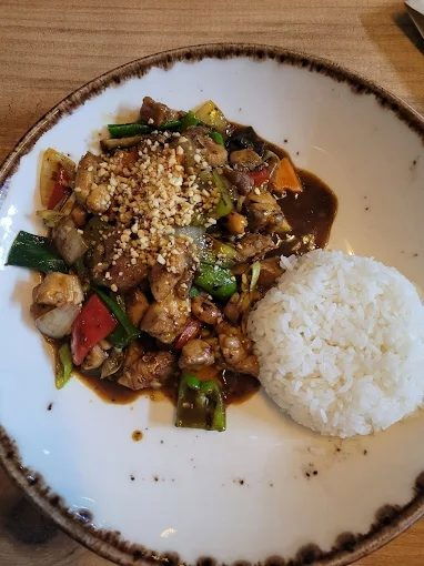 Genki Sushi & Asian Food