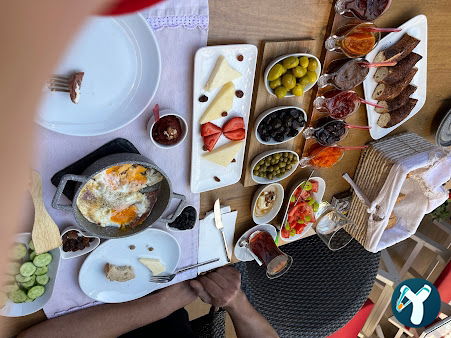 Mandalin Pansiyon & Cafe