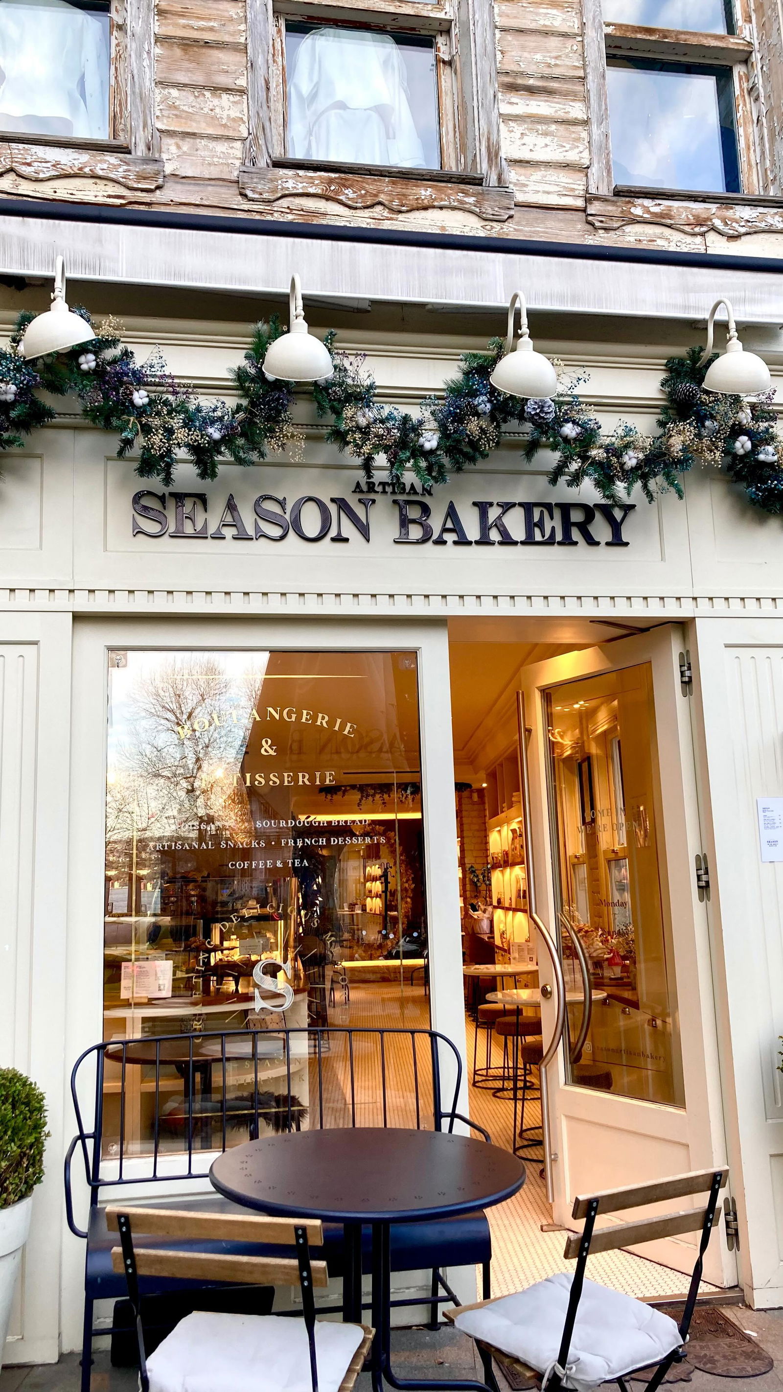 SEASON Artisan Bakery