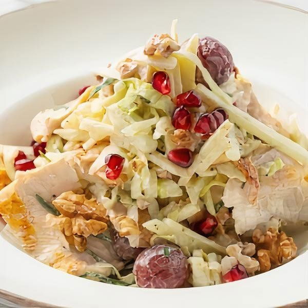 Cevizli & Avokadolu Tavuk Salata