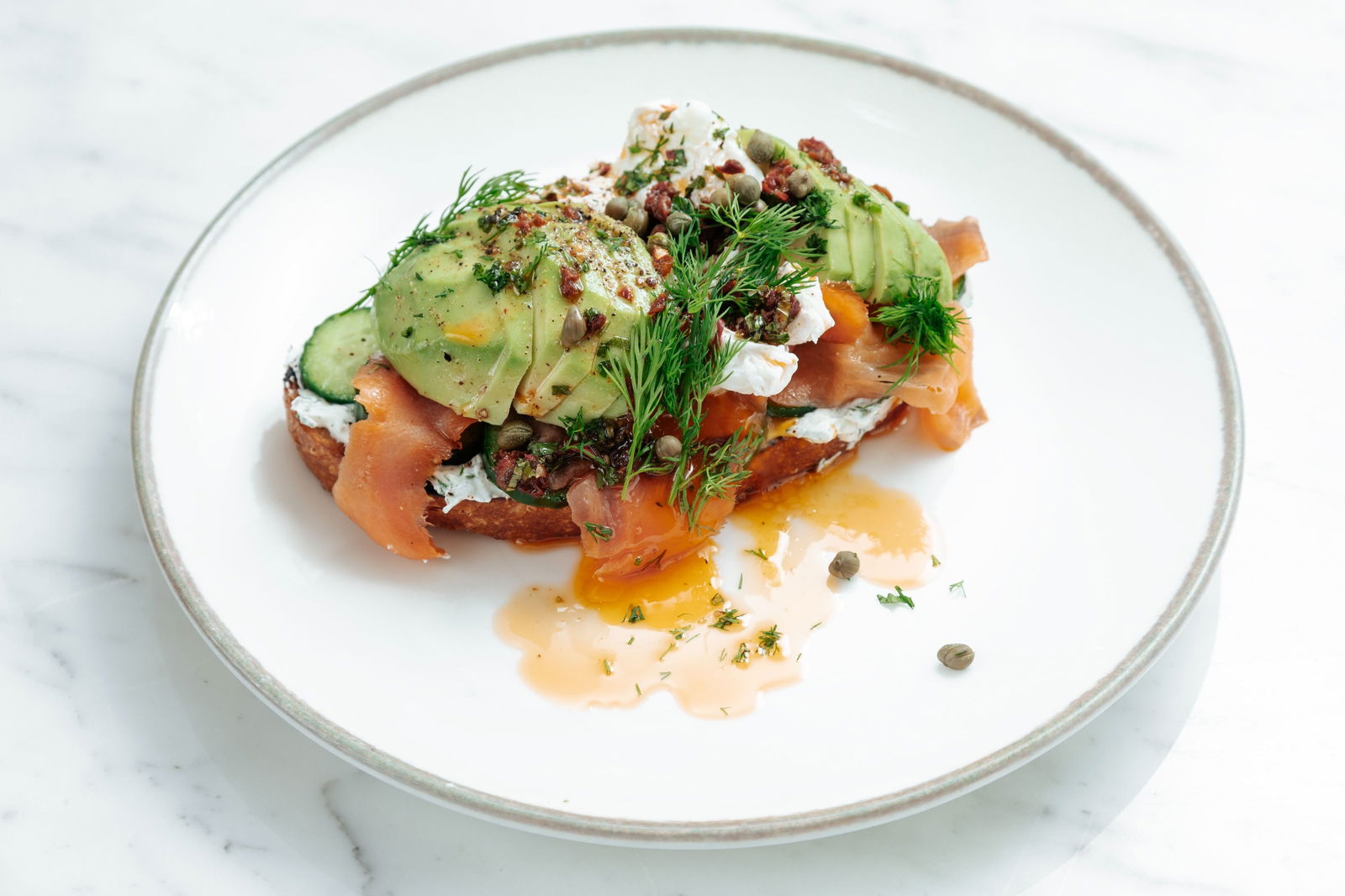 Füme Somon & Avokado Poşe Yumurta