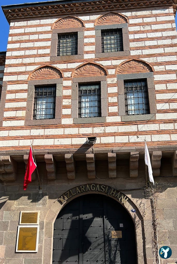 Kızlarağası Inn slix