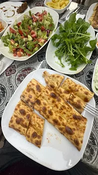 Gel Gör Gari Pide Salonu Sarnıç resimleri