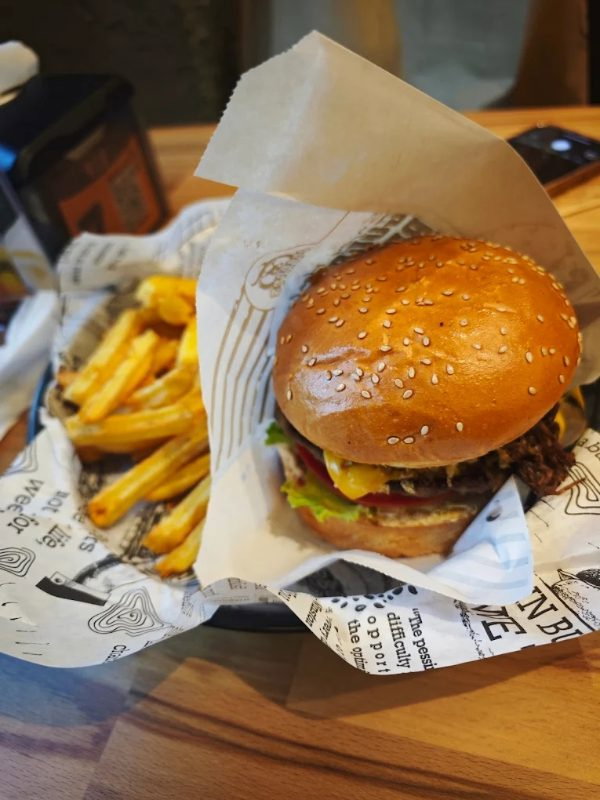 Ohannes Burger Kemeraltı