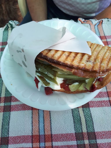 Nihat'ın Yeri İğde Altı