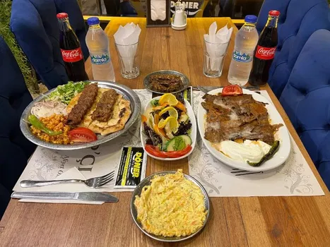 Döner Piri Hatay Usulu Soslu Döner resimleri