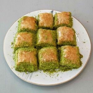 Mado Kuru Baklava