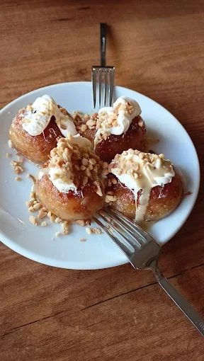 Köfteci̇ Uğur Bergama Köfte