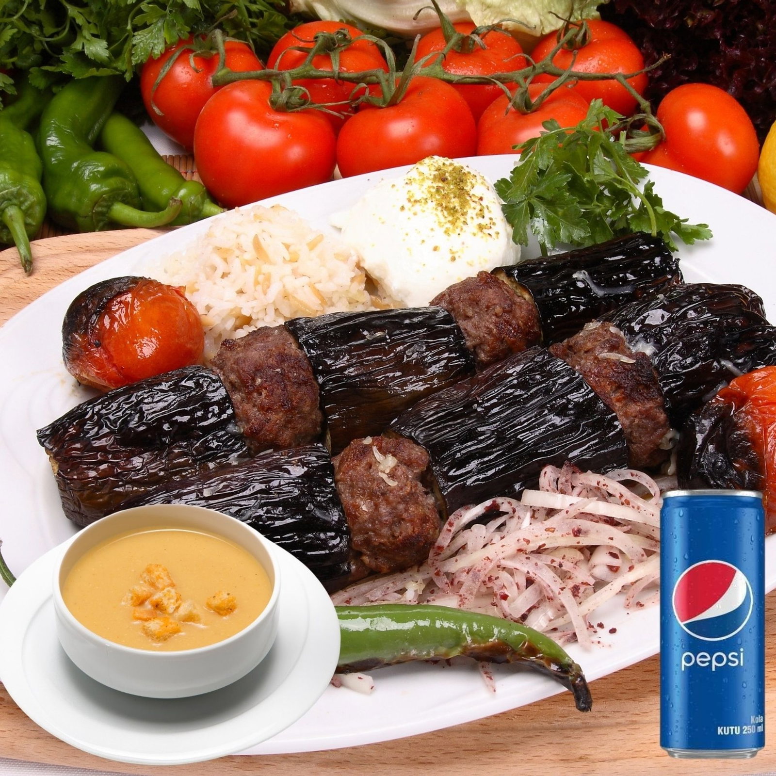 Günün Çorbası & Patlıcan Kebabı Menü