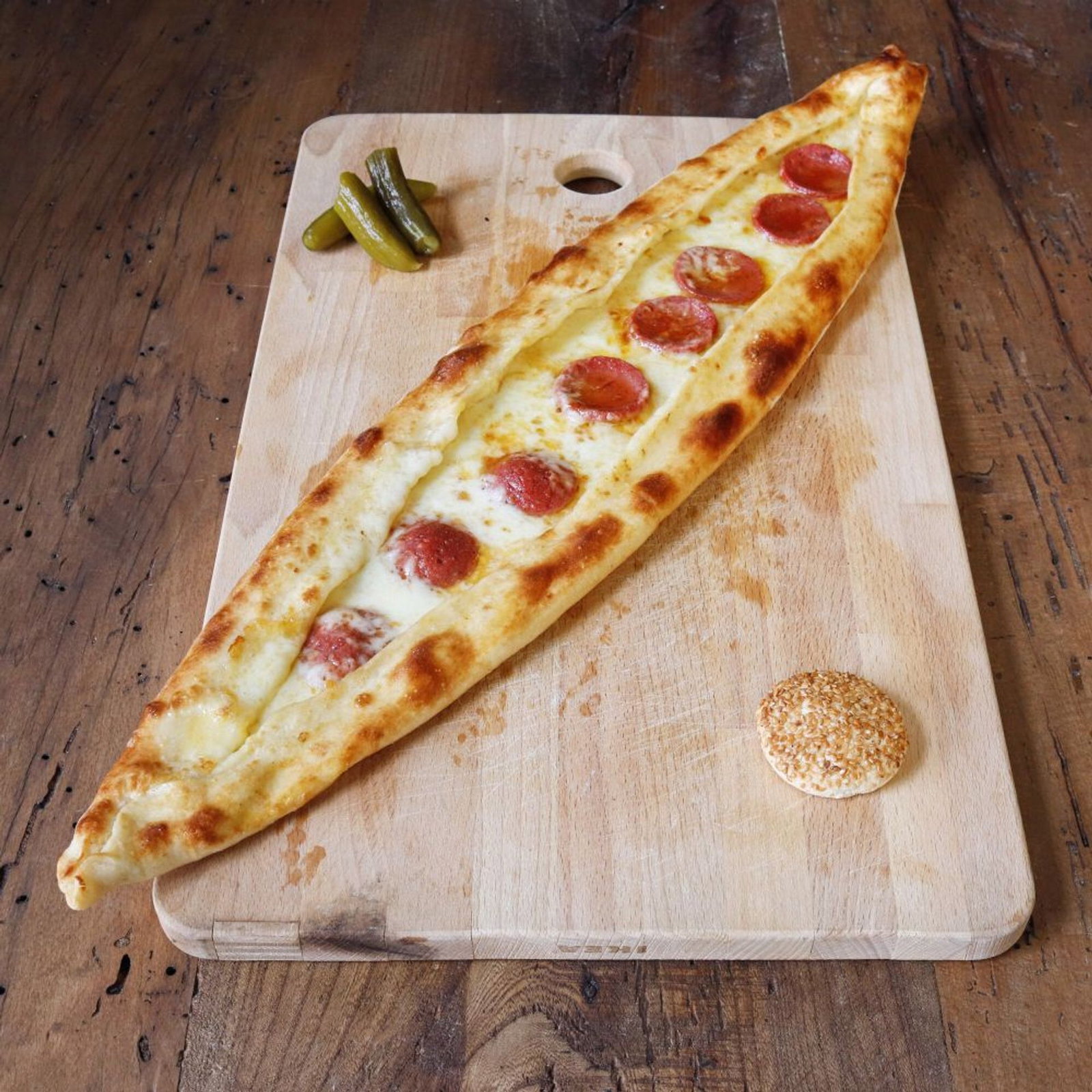 Sucuklu Biber & Domatesli Pide (Açık)