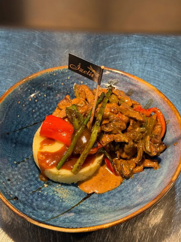 Izela Restaurant