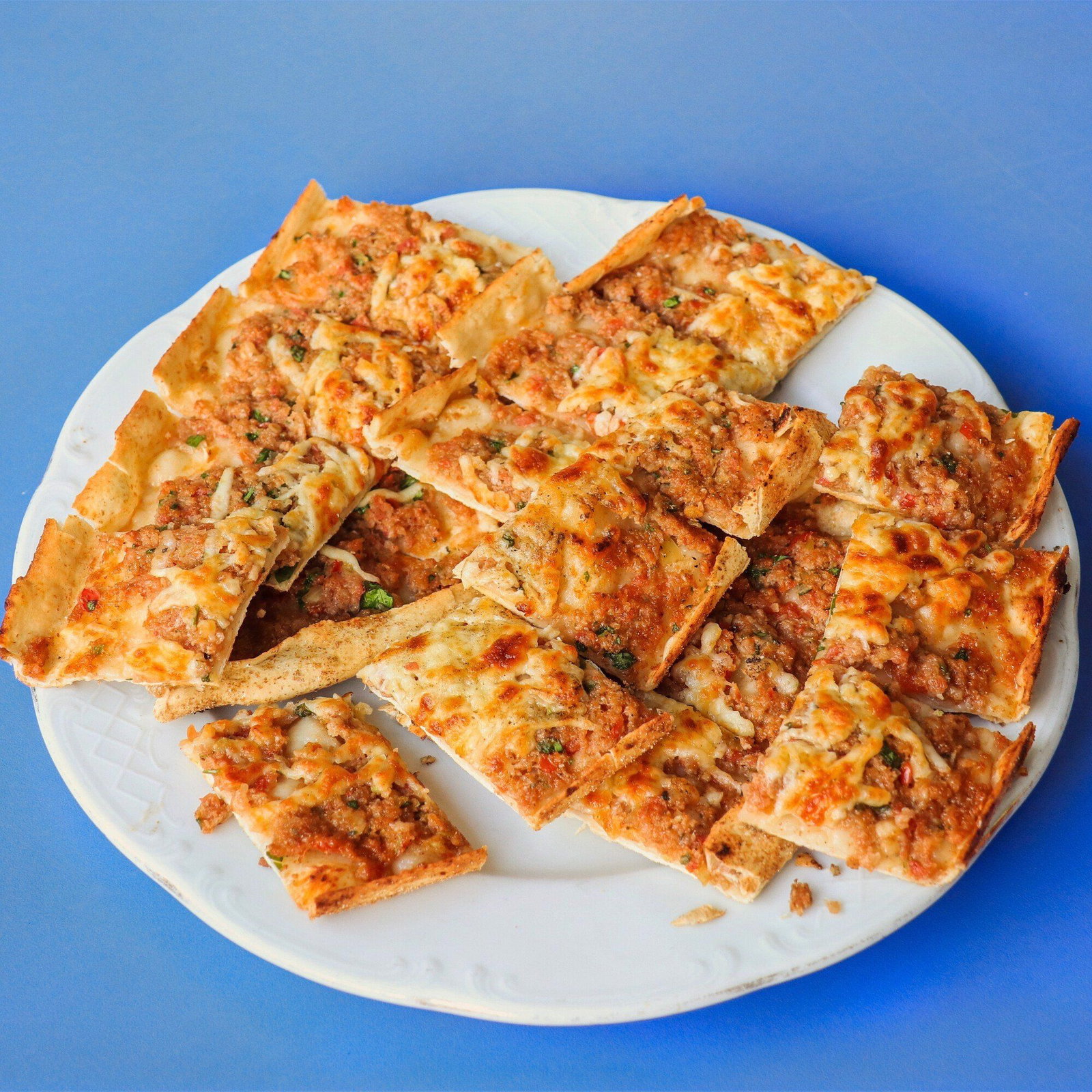 Kıymalı Kaşarlı Pide