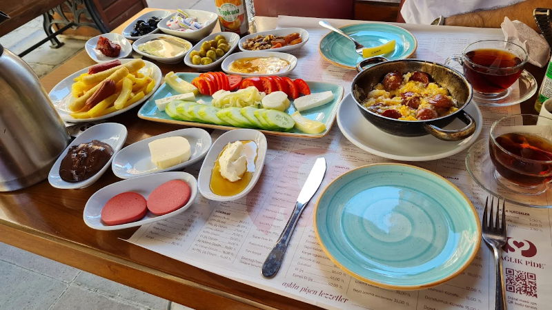 Sağlık Pide Adalar