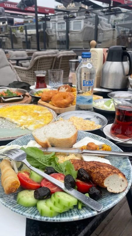 VeraLux Lounge | Restaurant, Etkinlik & Doğum Günü
