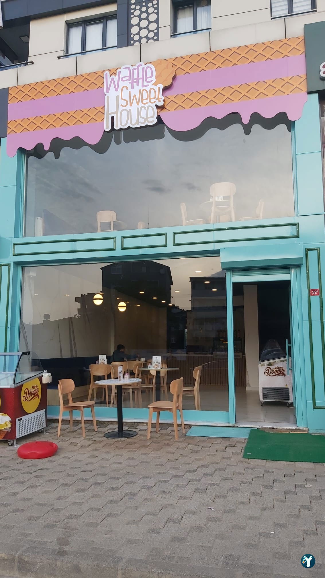 Waffle Sweet House Sultanbeyli