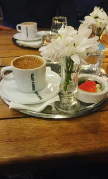 Edwards Coffee resimleri