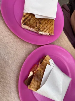 Ahmet’S Toasted Sandwich resimleri