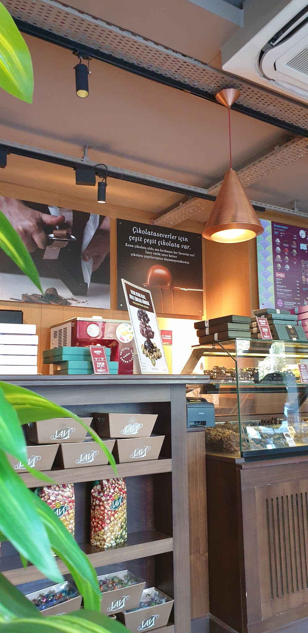 Kahve Dünyası - Adana Ziyapaşa