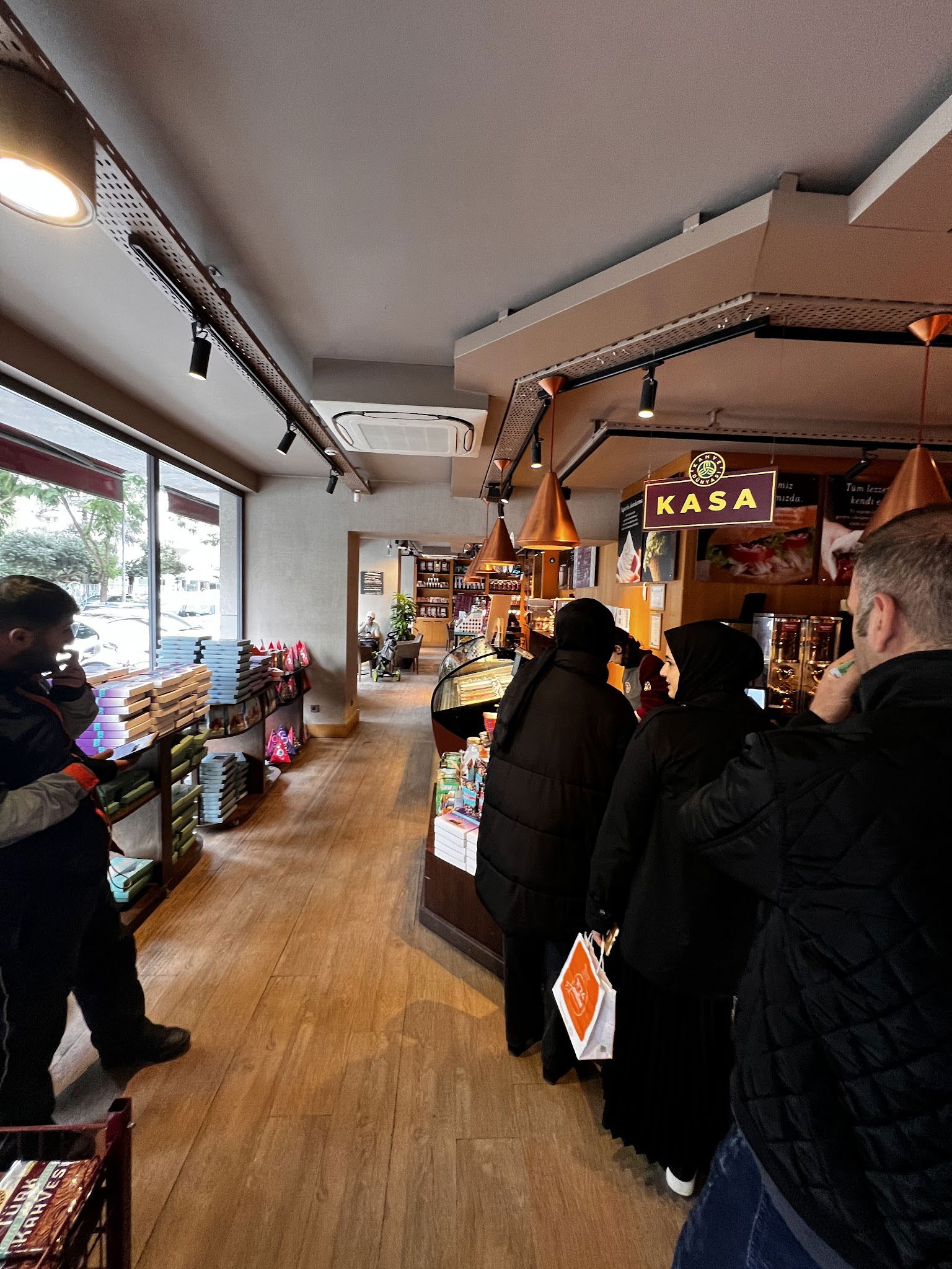 Kahve Dünyası - Adana Ziyapaşa