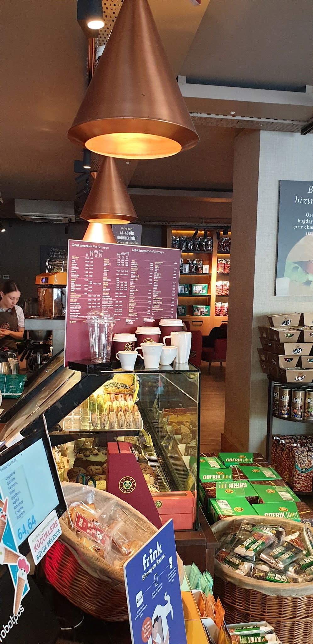 Kahve Dünyası - Adana Ziyapaşa