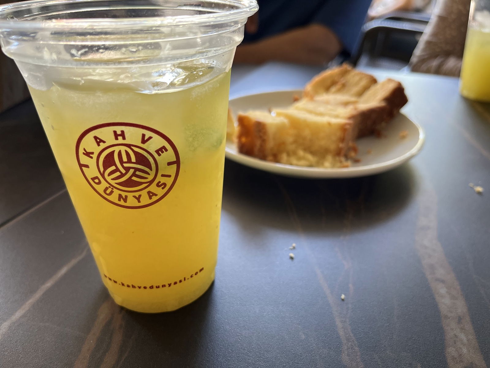 Kahve Dünyası - Adana Ziyapaşa