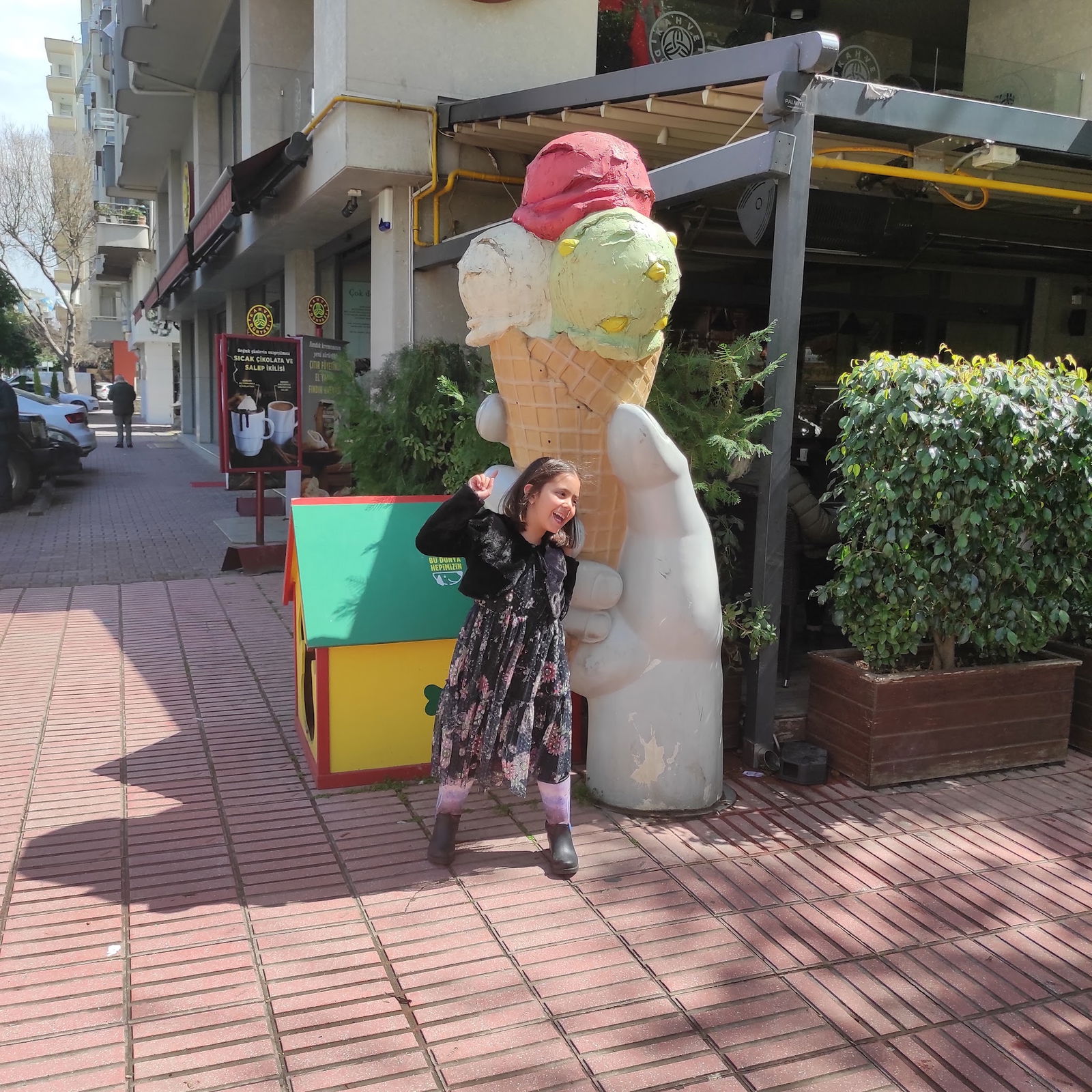 Kahve Dünyası - Adana Ziyapaşa