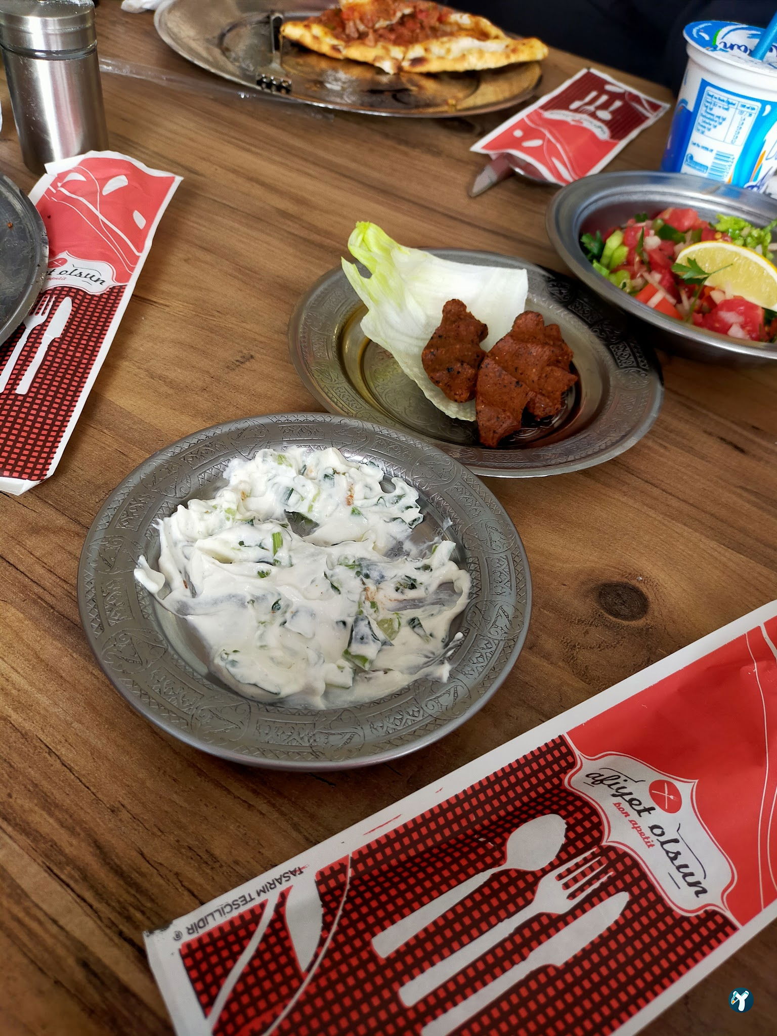 İpekyolu Döner Pi̇de Kebap Salonu