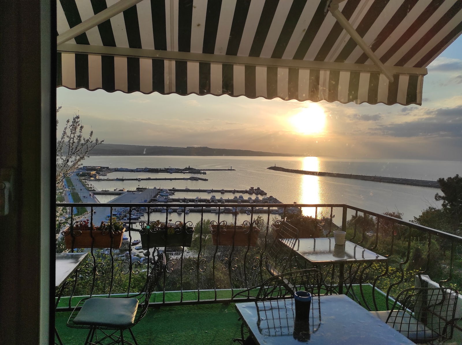 Cadde 53 Çay - Kahve - Takı Evi