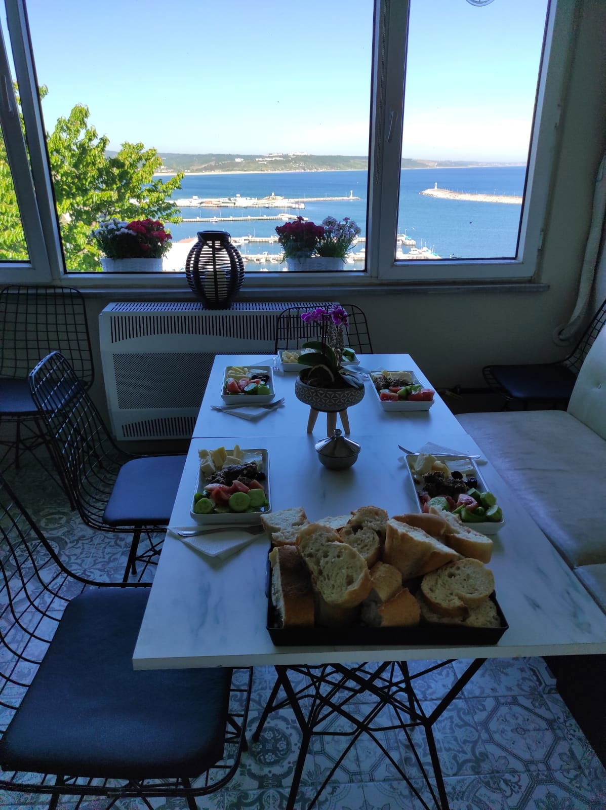 Cadde 53 Çay - Kahve - Takı Evi