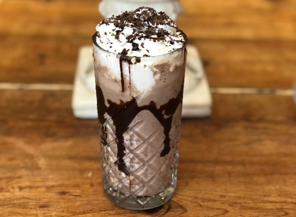 Çikolatalı Muzlu Milkshake
