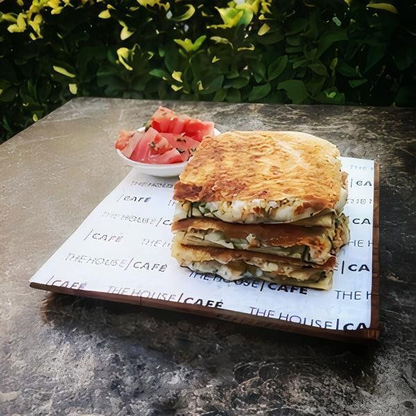 Mozzarellalı & Otlu & Patatesli Köy Gözlemesi