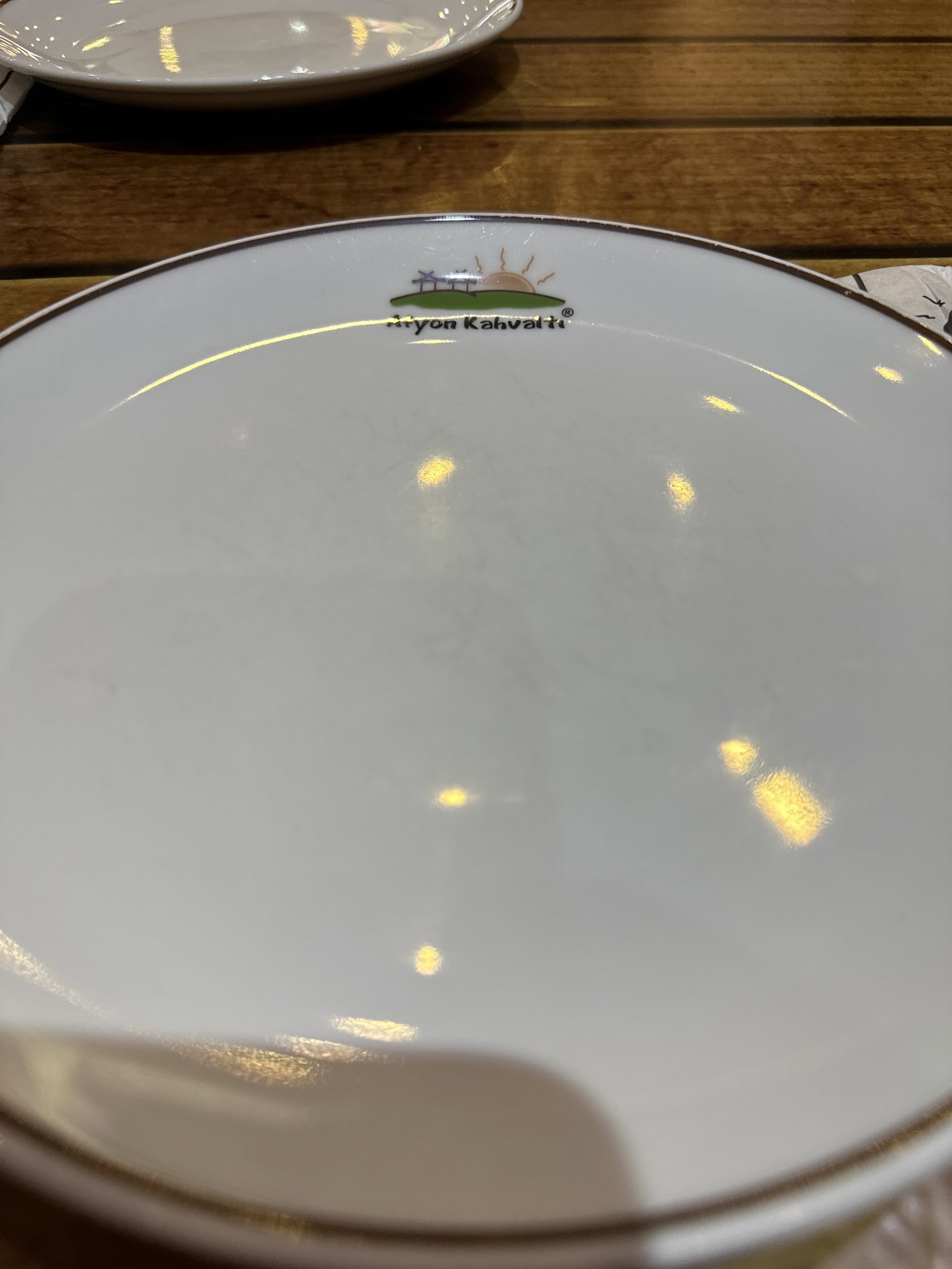 Afyon Cumhuriyet Sucukları Kahvaltı Salonu