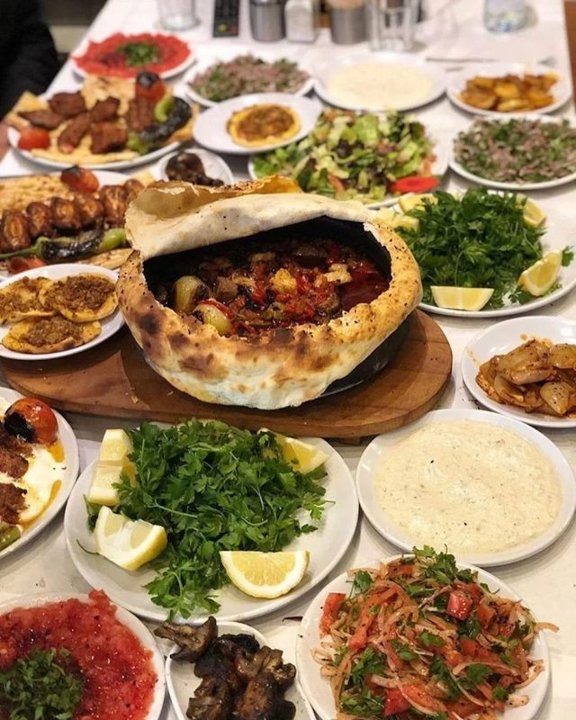 Cihangir Kebap Kaburga