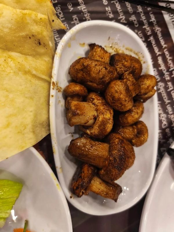 Cihangir Kebap Kaburga