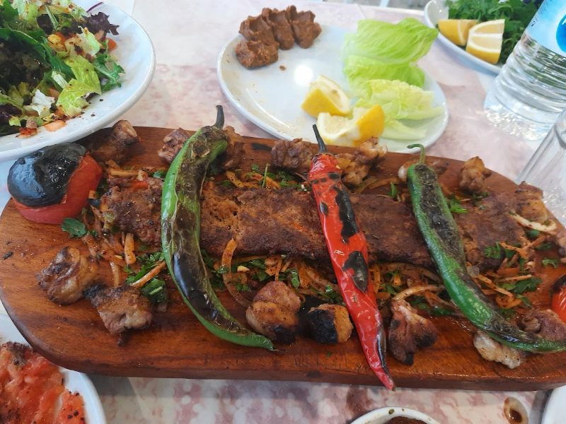 Cihangir Kebap Kaburga