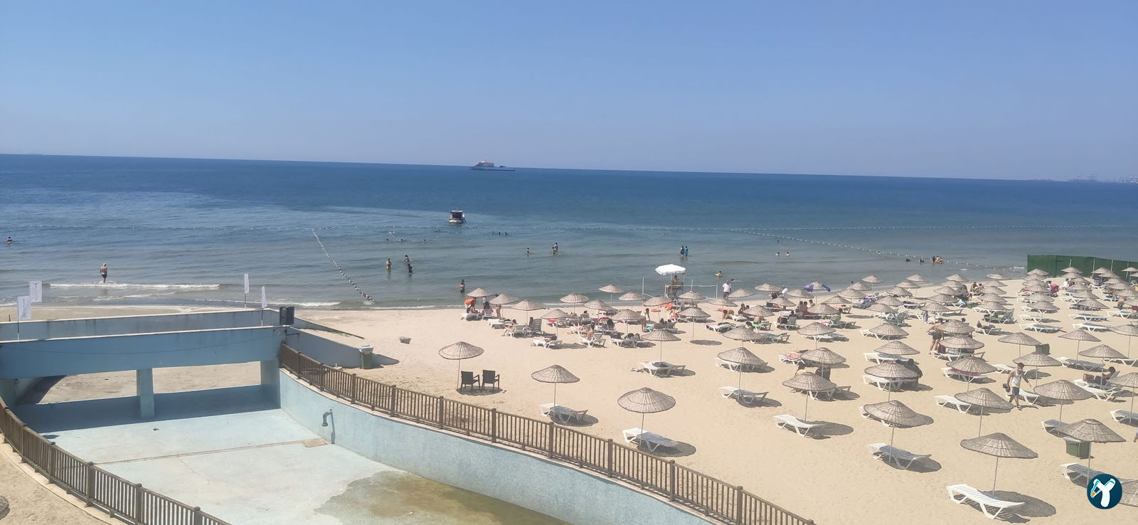 Ata Beach & Cafe Restaurant