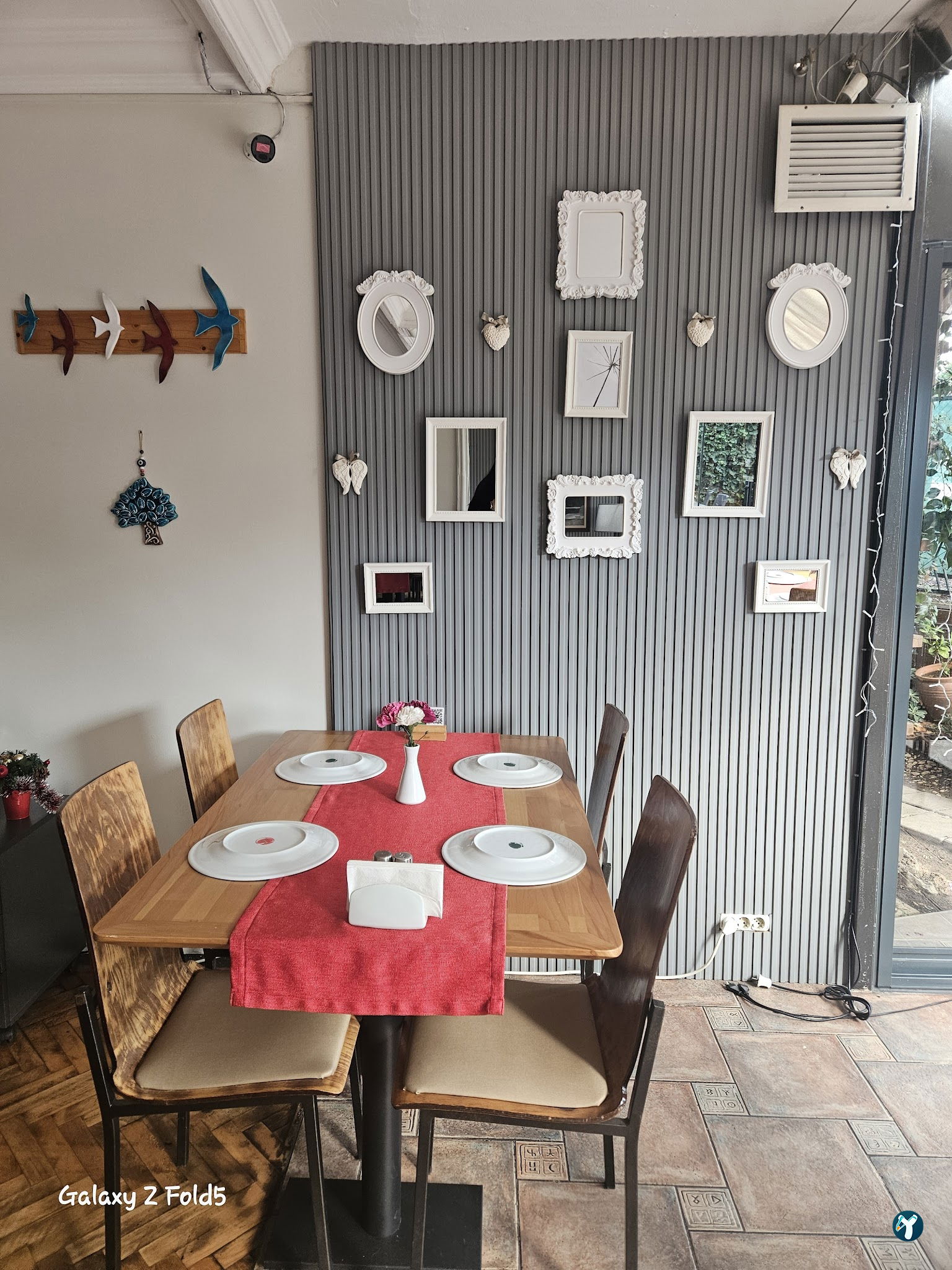 Ata Beach & Cafe Restaurant