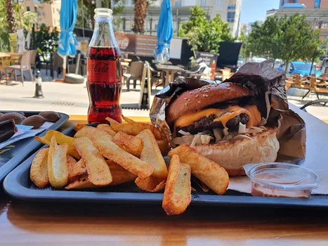 Booby Burger resimleri