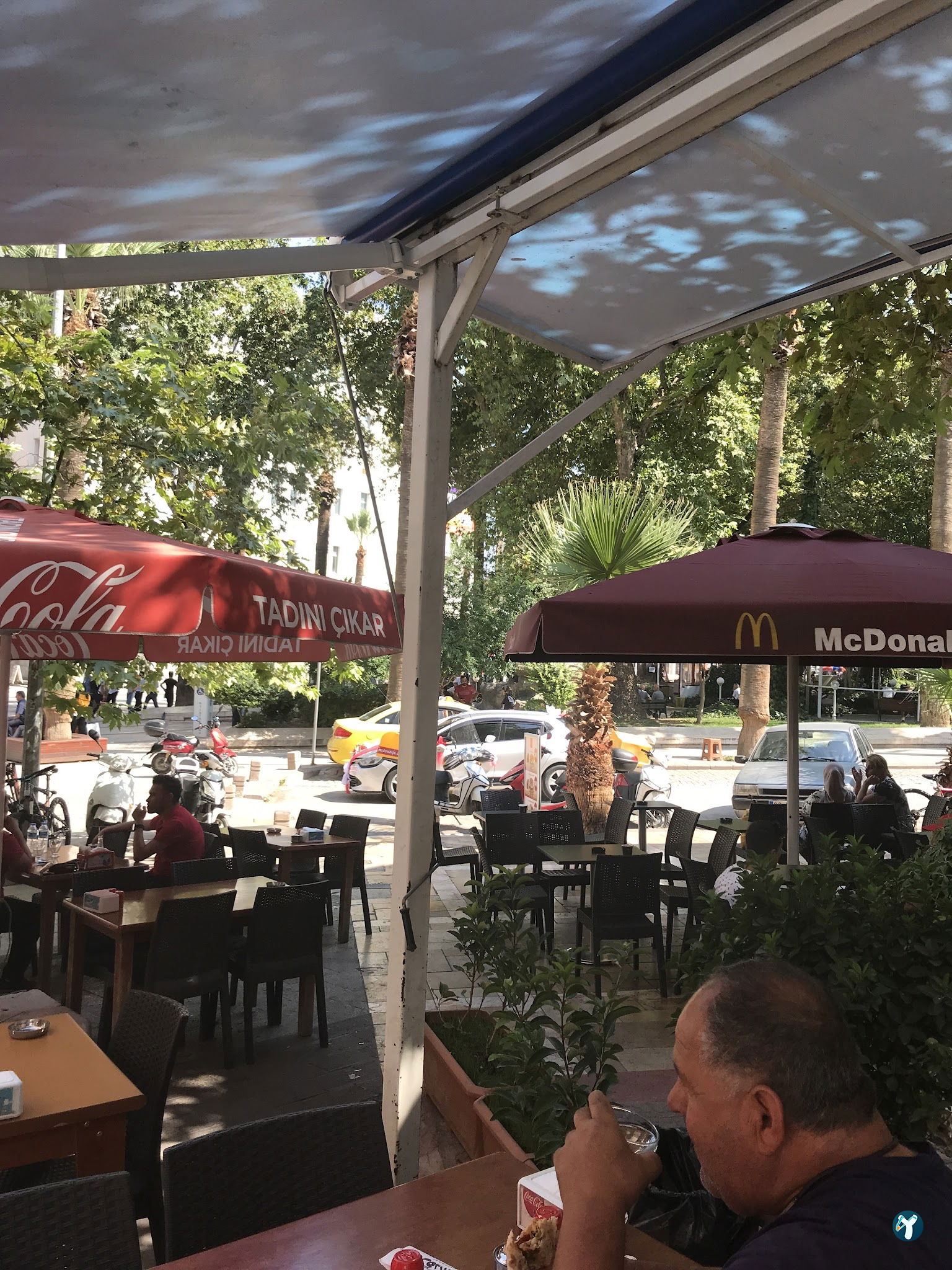 Kervan Restaurant Kınıklı
