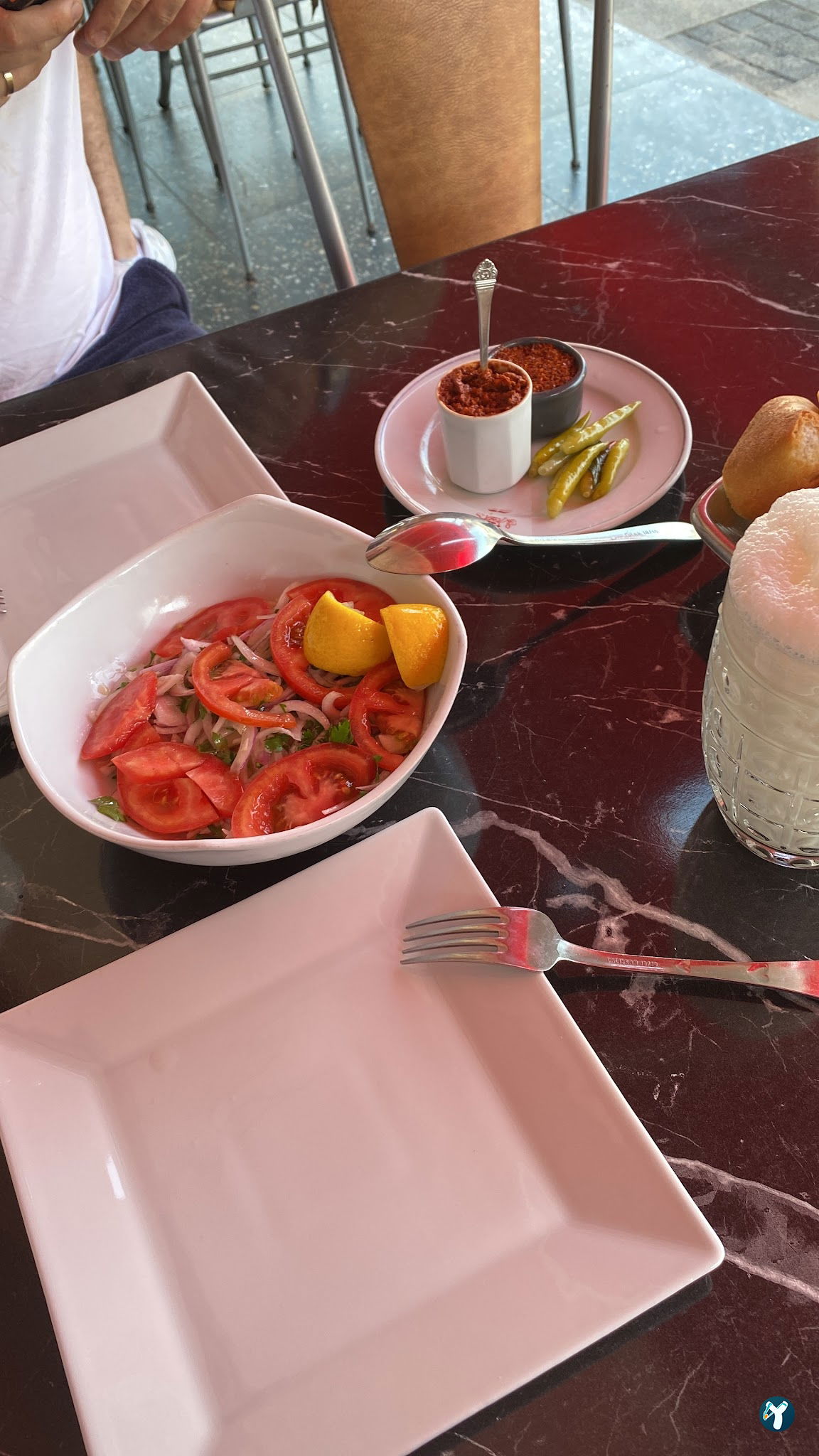 Tat Bir Kofte Salonu