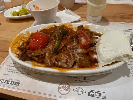 Latife Döner resimleri