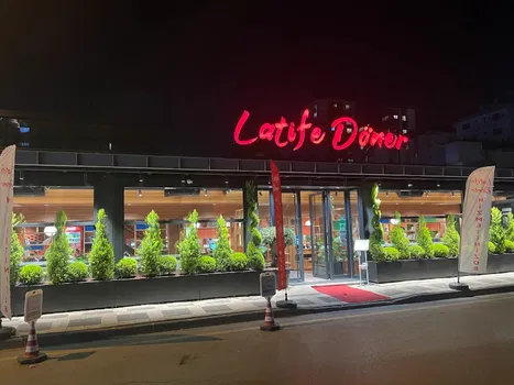 Latife Döner resimleri