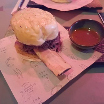 Tusa & Co. resimleri