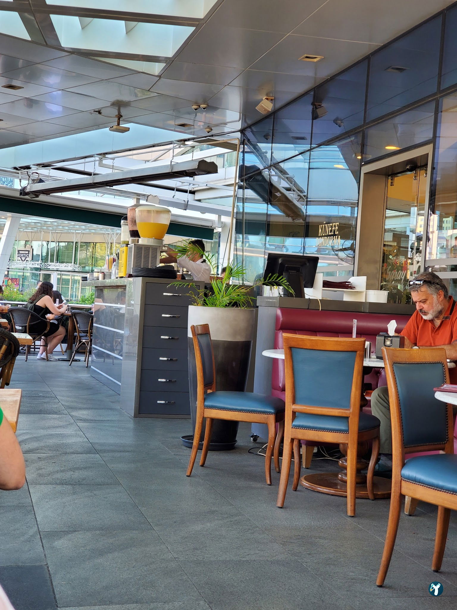 Saray Restaurant